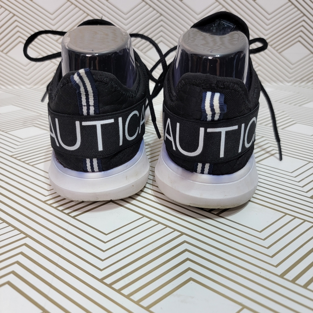Nautica Kappil Women's Size 7.5 Black White Logo Slip on Comfort Sneakers Laces. - Picture 4 of 9